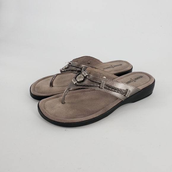 minnetonka silverbay wedge sandal